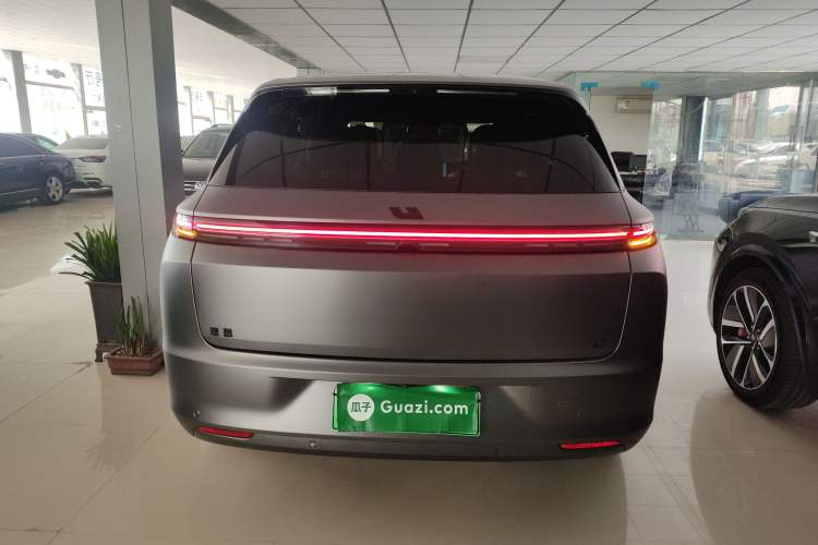 Used Li Auto L7 2023 Air model
