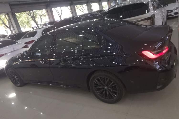 Used BMW 3 Series 2023 325Li M Sport Night Edition Package
