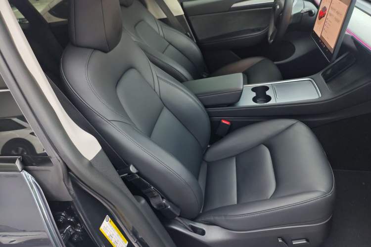 Used Tesla Model Y 2024 Rear-Wheel-Drive Version
