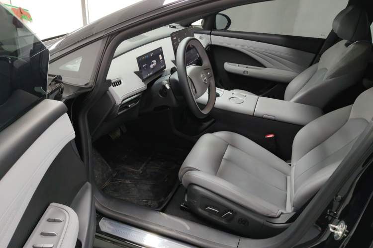 Used Nissan N7 2025 625 Max