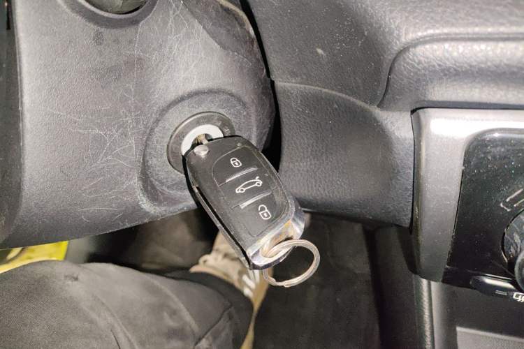 TDK.VehicleDetails.img