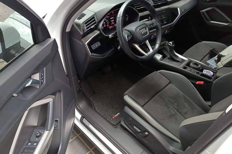 Used Audi Q3 2019 35 TFSI Advanced Dynamic Edition