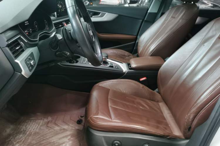 Used Audi A4L 2018 30th Anniversary Edition 40 TFSI Fashion Model