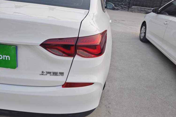 Used Chevrolet Monza 2022 320 Automatic Enjoyment Sunroof Version
