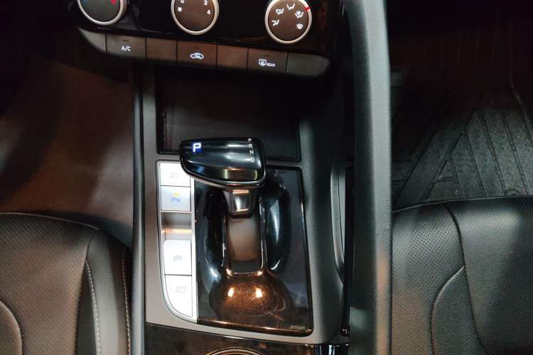 Used Hyundai Elantra 2023 1.5L CVT GLX Elite Edition