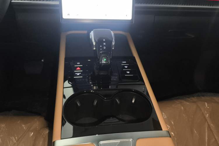 Used Chery Tiggo 7 2025 High-Energy Edition 1.6T Yu+ Four-Wheel-Drive Version