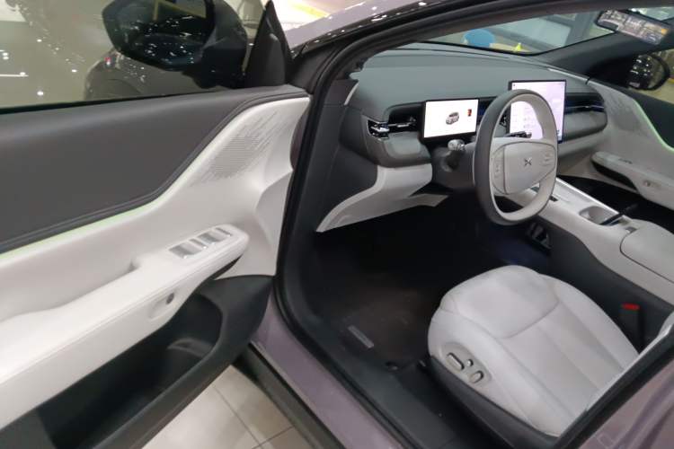 Used XPeng G6 2025 625 Long-Range Max Flagship Edition