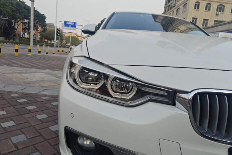 Used BMW 3 Series 2019 320Li Fashion Model
