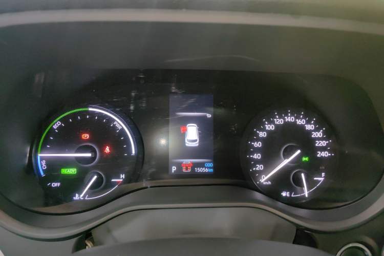 Used Toyota Granvia 2024 2.5L Hybrid Comfort Edition
