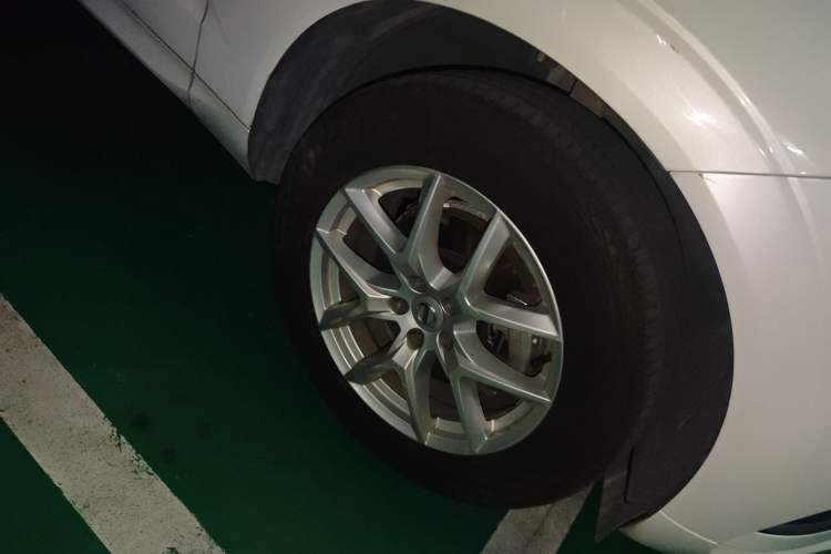 Used Volvo XC60 2019 T5 4x4 Smart Edition China V Standard