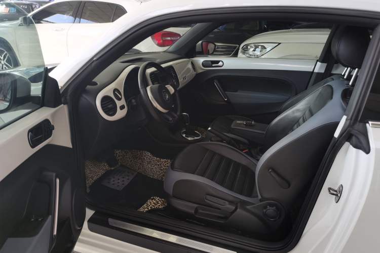 Used Volkswagen Beetle 2014 1.2TSI Comfort Model
