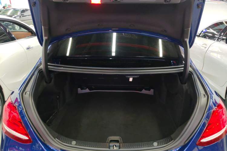 Used Mercedes-Benz E-Class 2019 E 200 L Sport Edition