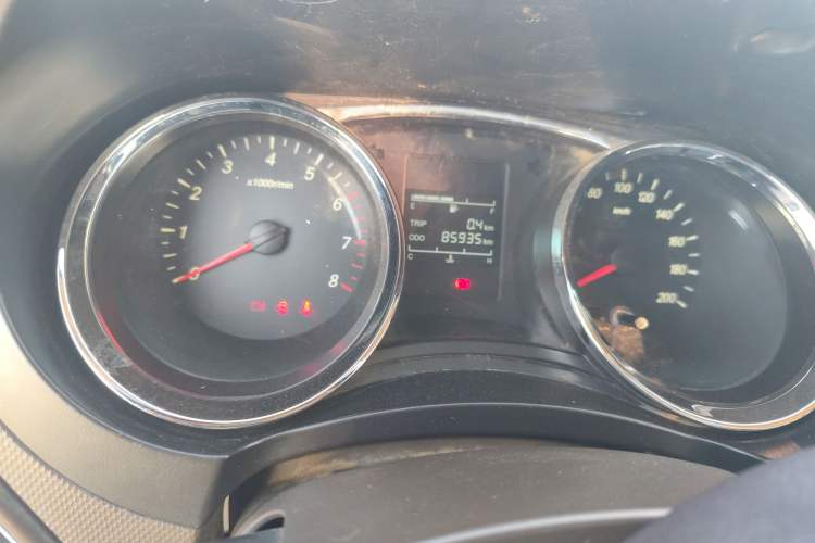 Used Wuling Hongguang 2015 1.5L S1 Standard China V-Emission Standards
