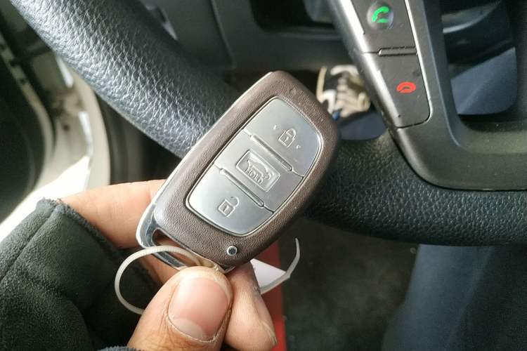 Used Hyundai Mistra 2016 1.8L Automatic Smart GLS
