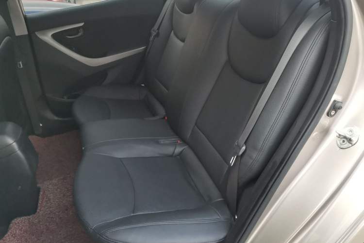 Used Hyundai Elantra 2012 1.6L Automatic Fashion Edition
