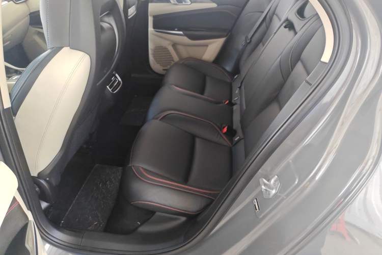 Used Lynk & Co 02 2018 1.5T DCT Two-Wheel Drive Zhaoban China V Standard