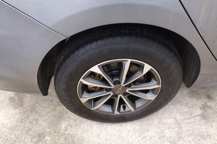 Used BYD Qin PLUS 2024 HONOR Edition DM-i 55KM Leading Model