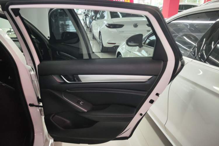 Used Honda Inspire 2022 260TURBO Elegant Edition
