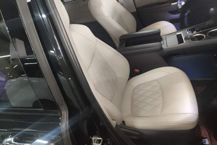 Used Toyota Sienna 2021 2.5L Hybrid Comfort Edition
