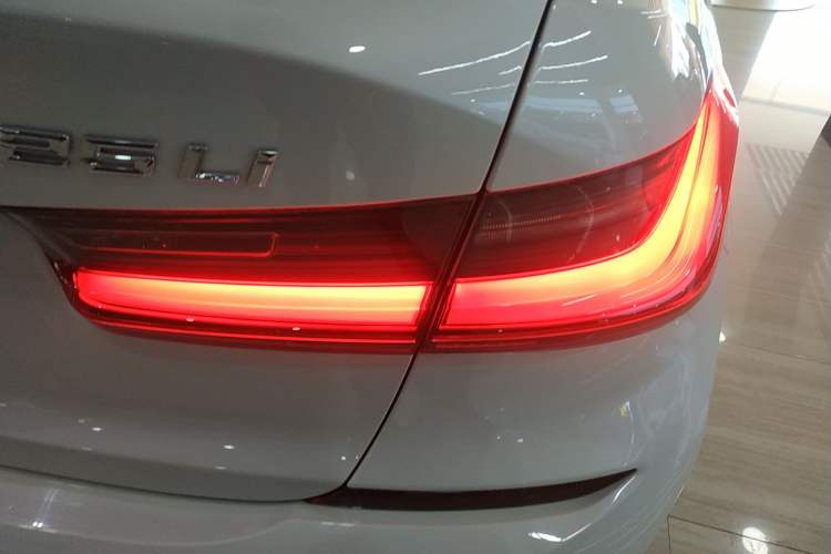 Used BMW 3 Series 2022 325Li M Sport Package
