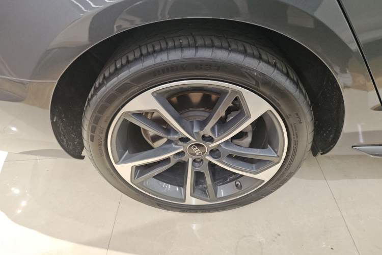 Used Audi A4L 2022 40 TFSI Fashion Dynamic Model
