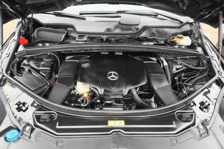 Used Mercedes-Benz R-Class 2017 R 320 4MATIC Business Edition Prestige Model