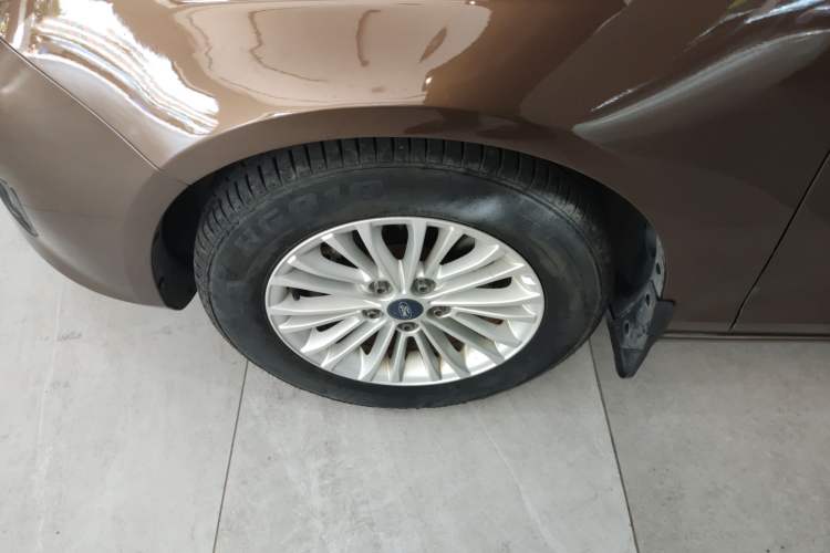 Used Ford Escort 2015 1.5L Automatic Comfort Model
