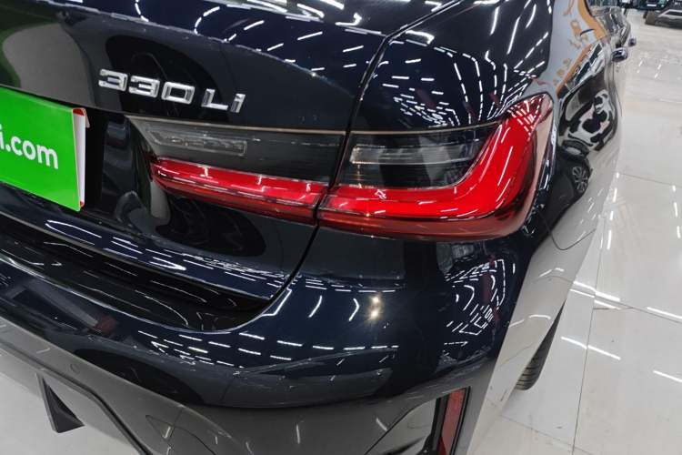 Used BMW 3 Series 2025 330Li M Sport Shadowline Package
