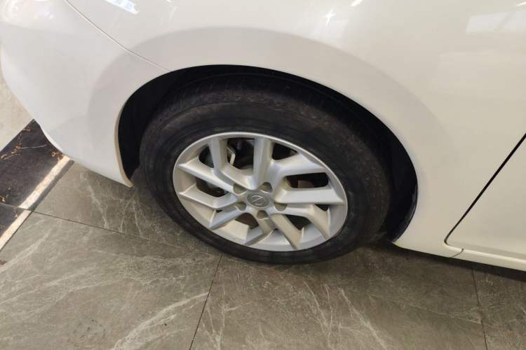 Used Nissan Tiida 2021 1.6L CVT Smart Drive Edition
