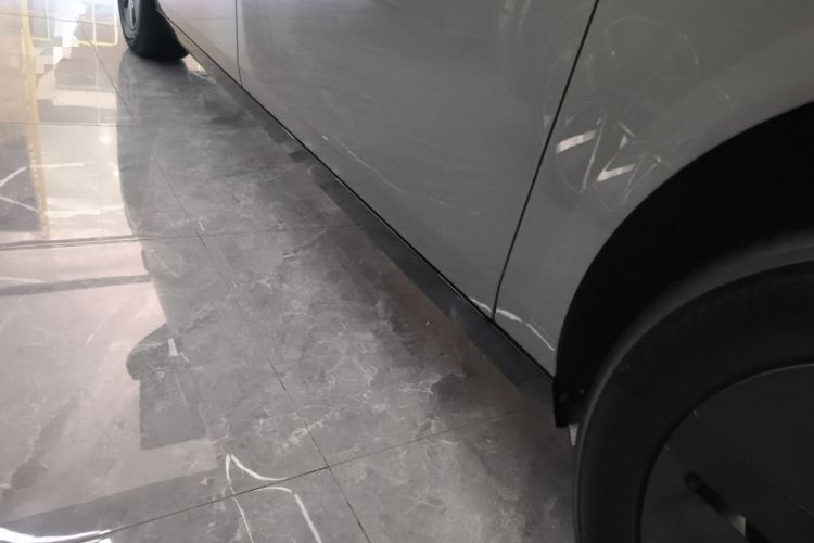 Used Li Auto MEGA 2024 Ultra Model
