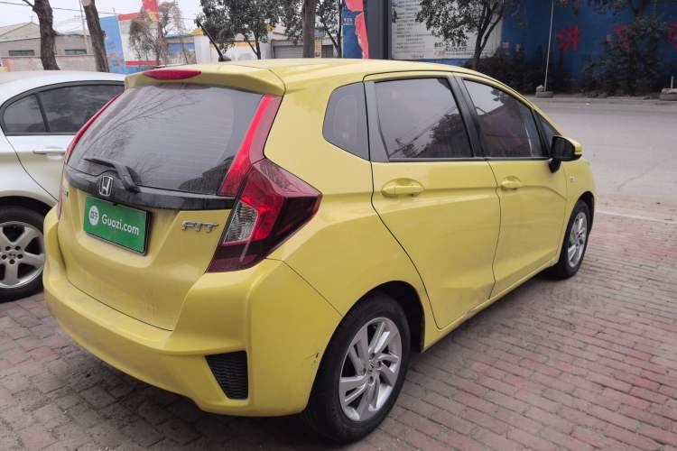 Used Honda Fit 2016 1.5L LX CVT Comfort Model