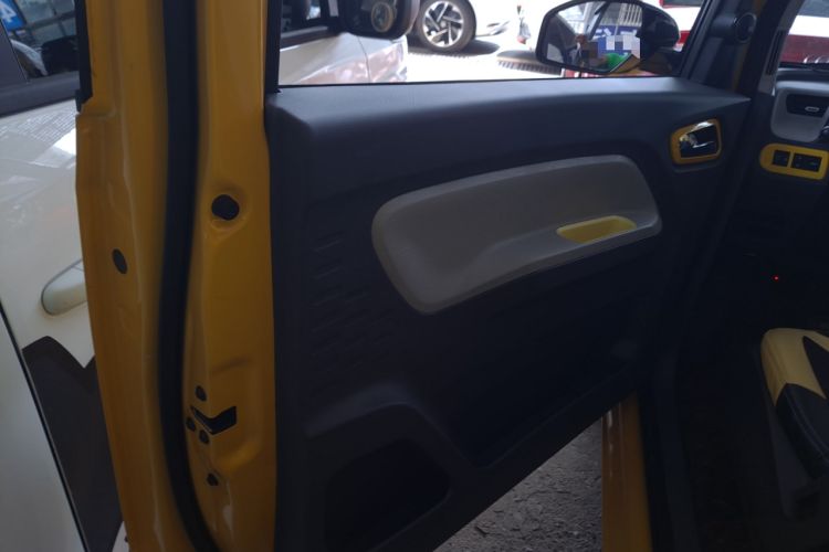 Used Wuling Hongguang MINIEV 2021 Macaron Premium Model – Lithium Iron Phosphate
