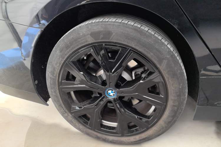 Used BMW i3 2022 eDrive 35 L
