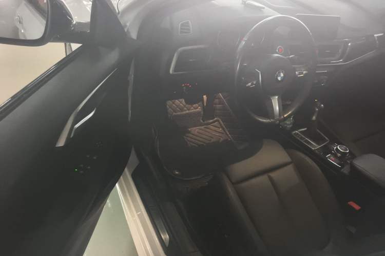 Used BMW 1 Series 2019 120i Leading Model M Sport Package