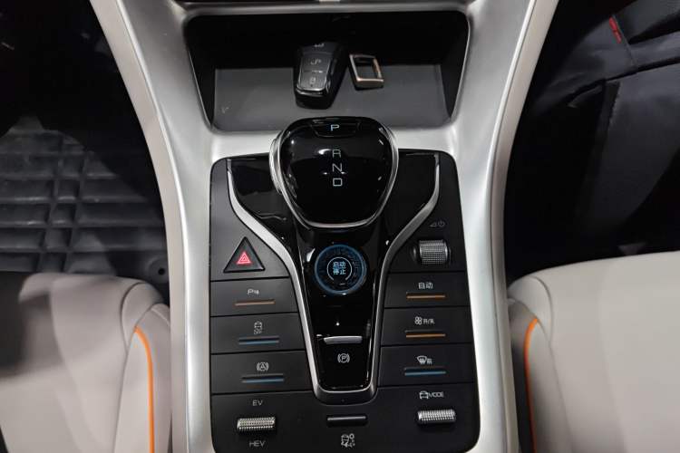 Used BYD Song Pro New Energy 2023 Champion Edition DM-i 71KM Leading Model
