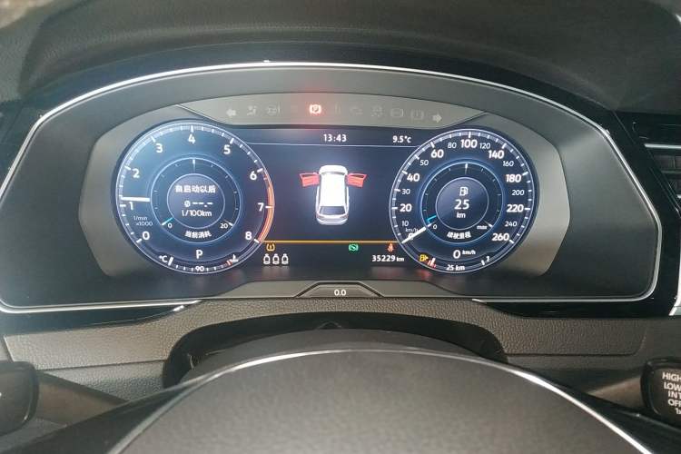 Used Volkswagen Variant 2017 380TSI Two-Wheel Drive Comfort Edition
