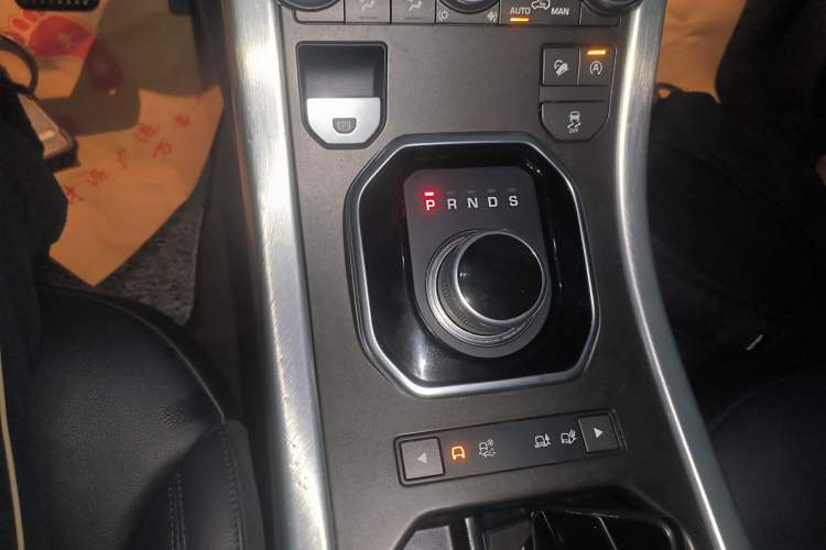 Used Land Rover Range Rover Evoque 2017 2.0T SE Smart Glow Edition
