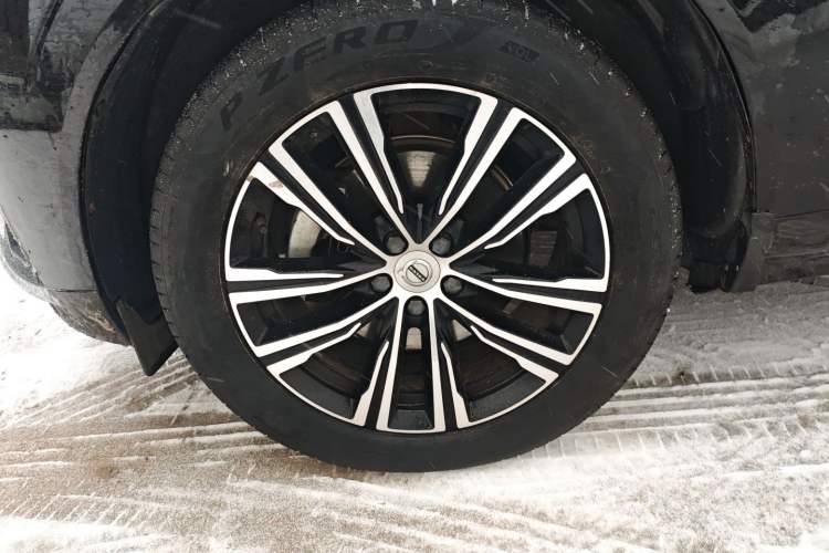 Used Volvo XC60 2022 B5 4x4 Smart Luxury Edition
