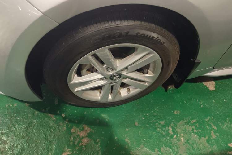 Used Toyota Levin 2019 Dual-Engine 1.8H E-CVT Luxury Edition China VI Standard