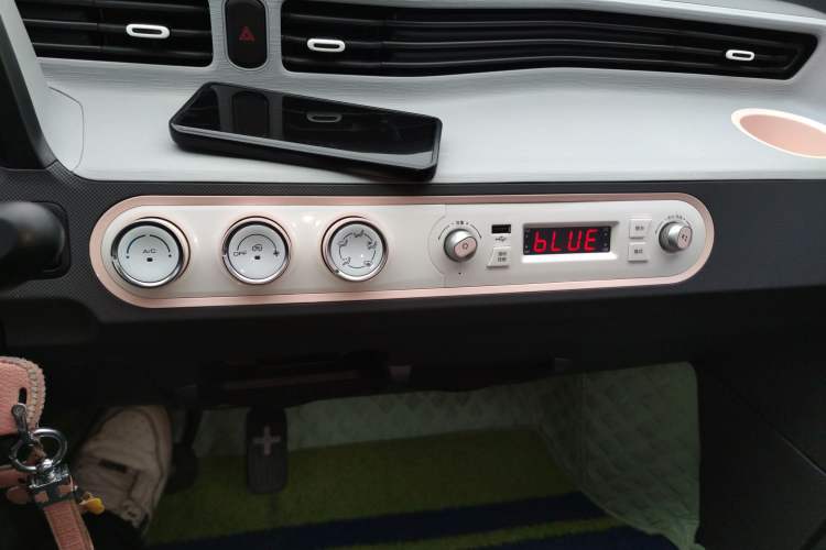 Used Wuling Hongguang MINIEV 2021 Macaron Premium Model – Lithium-NMC