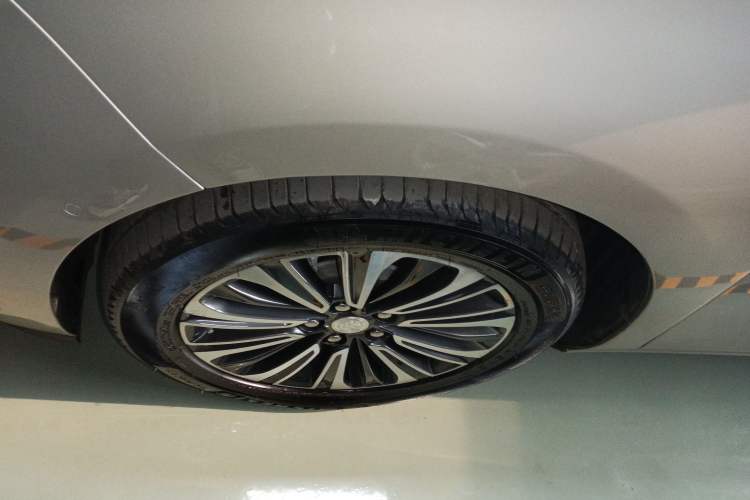 Used Buick GL8 2020 ES Land Cruiser 653T Luxury Model
