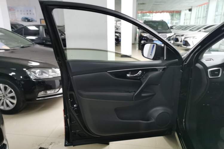 Used Nissan Qashqai 2017 2.0L CVT Smart Enjoyment Version China V Standard
