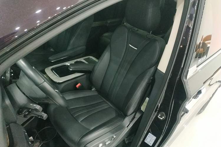 Used Hongqi HQ9 PHEV 2024 2.0T Four-Wheel Drive Business Edition