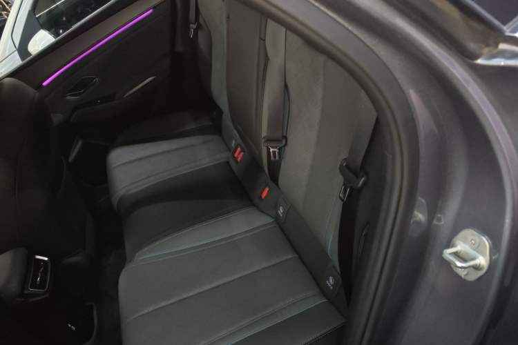 Used BYD Qin L 2024 DM-i 120KM Excellence Model
