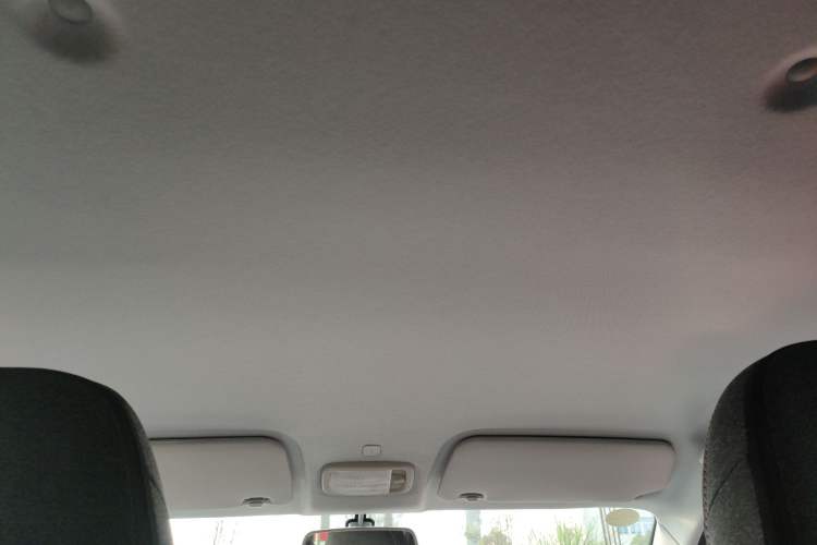 Used Chery QQ Ice Cream 2022 170km Sundae Phosphate Lithium-Ion
