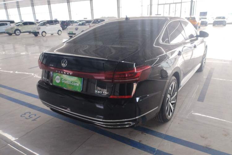 Used Volkswagen Passat 2023 Revised 330TSI Starry Elite Edition