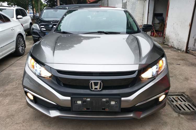 Used Honda Civic 2019 220TURBO CVT Dynamic Edition China VI