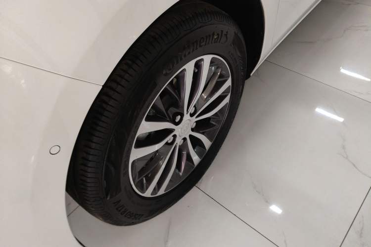 Used Buick GL8 2022 ES Landtrek 653T Luxury Edition
