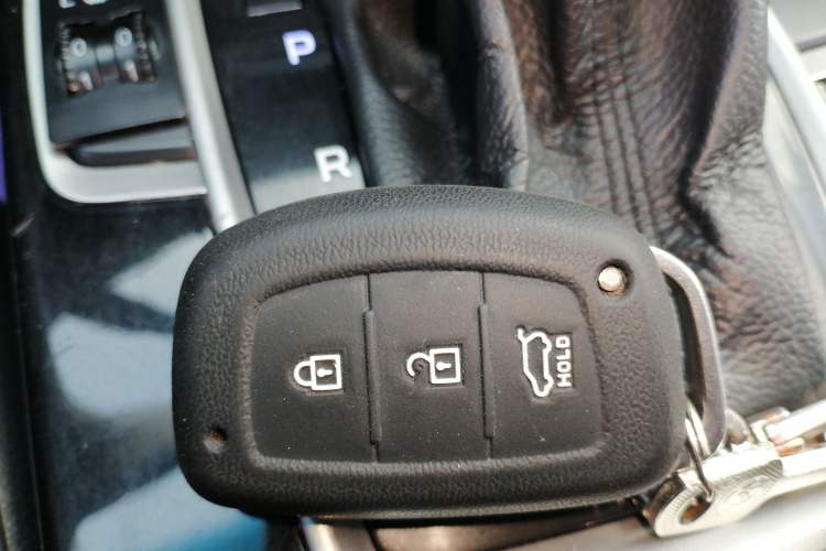 Used Hyundai Mistra 2014 1.8L Automatic Smart GLS
