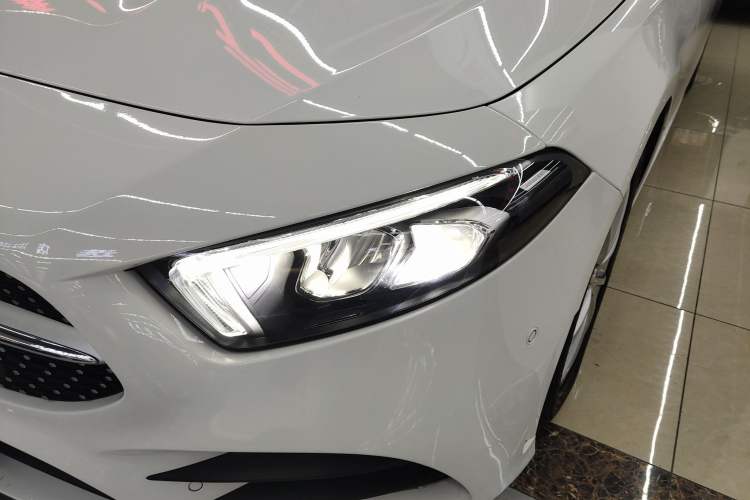 Used Mercedes-Benz A-Class 2021 A 200 L Sport Sedan Fashion Model